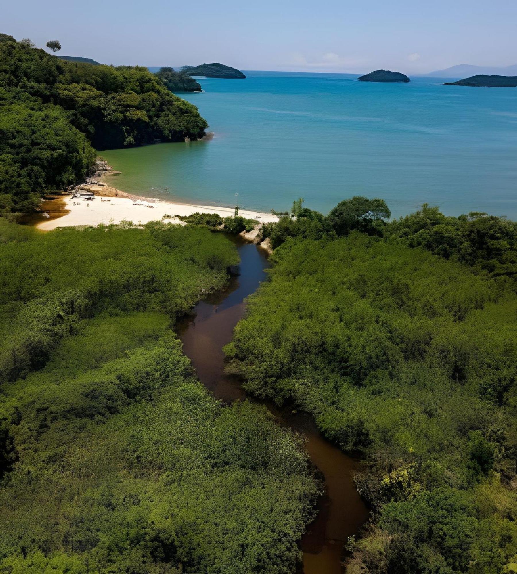 Casa Em Com 4 Suites, Piscina E Churrasqueira Proximo Praias * Paraty