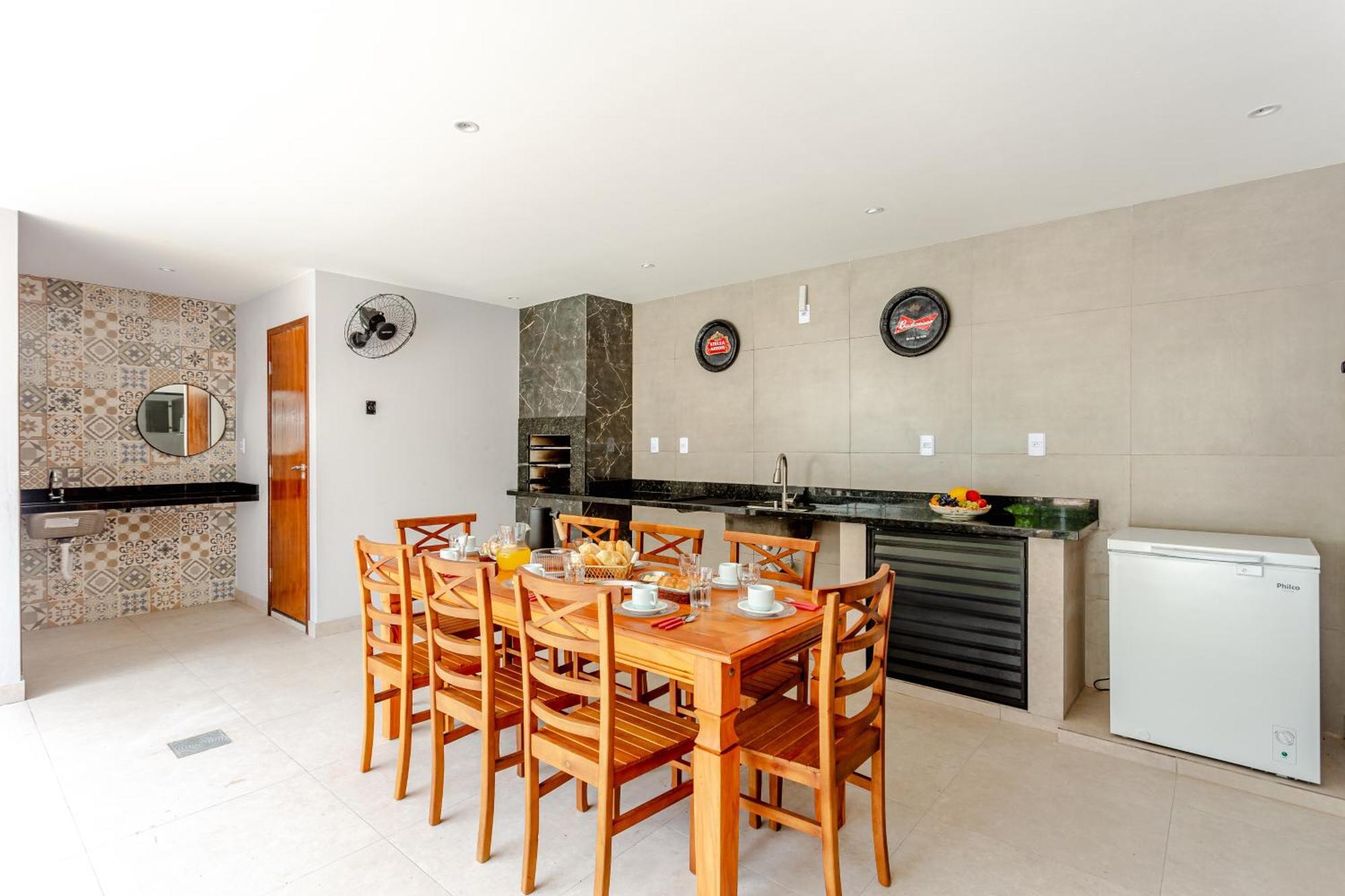 Casa Em Com 4 Suites, Piscina E Churrasqueira Proximo Praias