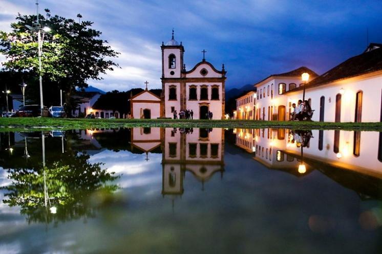 Casa Em Com 4 Suites, Piscina E Churrasqueira Proximo Praias * Paraty