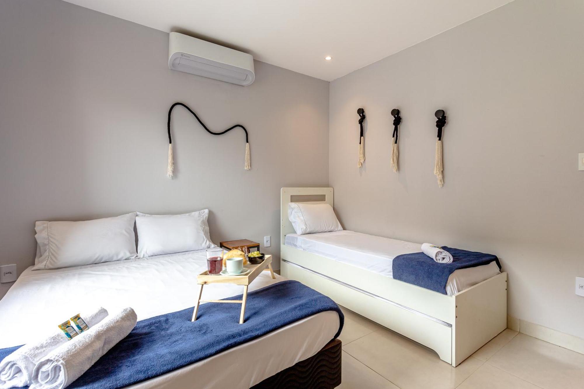 Casa Em Com 4 Suites, Piscina E Churrasqueira Proximo Praias